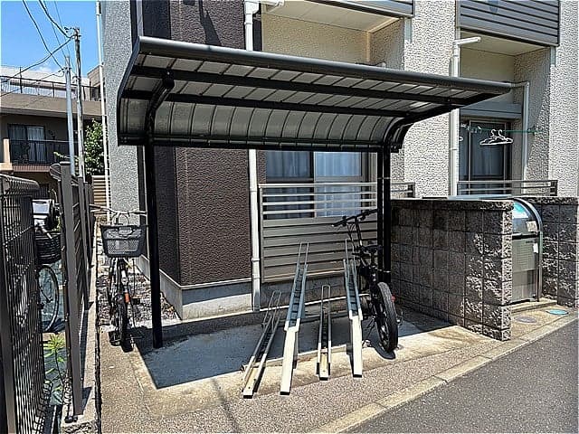 Room image 15