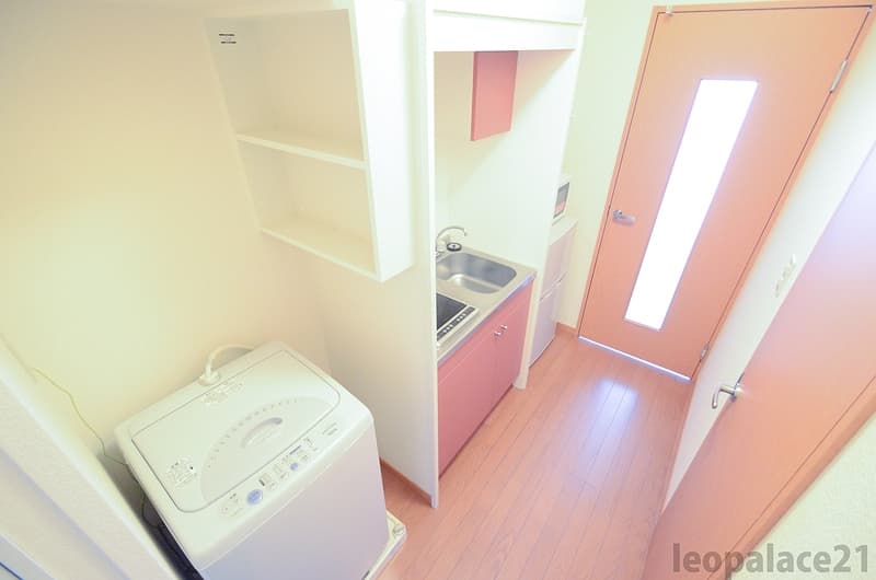 Room image 15