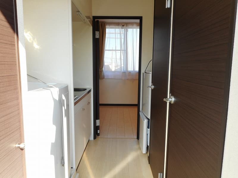 Room image 12