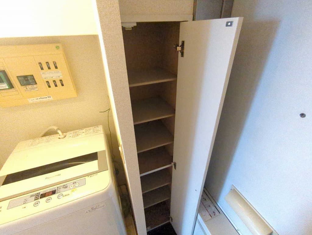 Room image 13