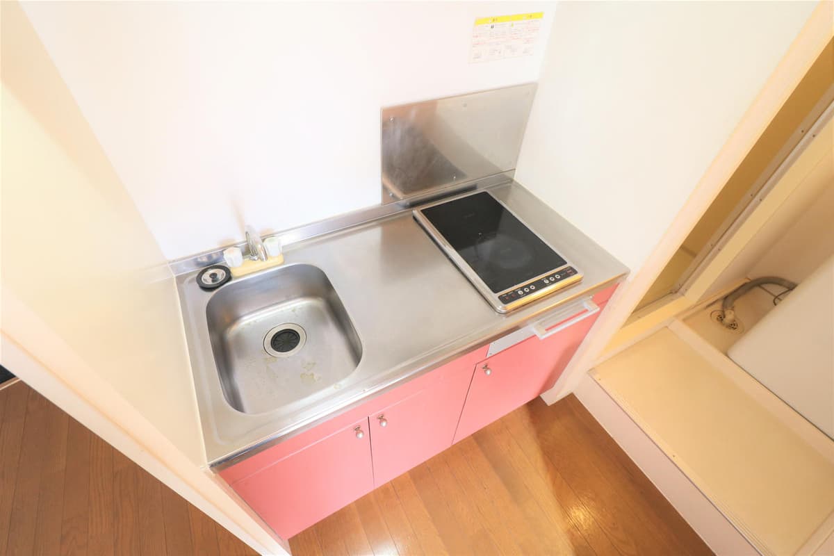Room image 13