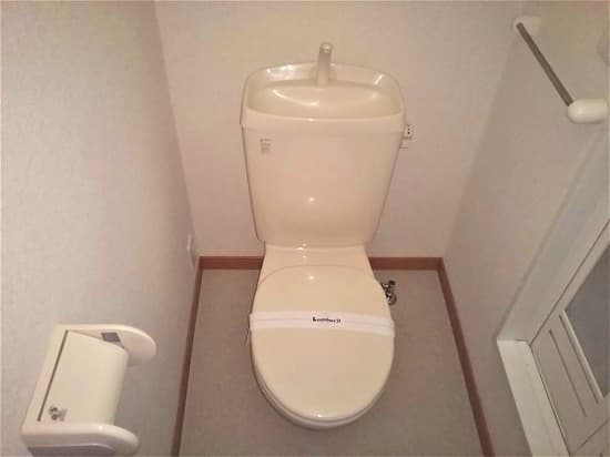 Room image 10