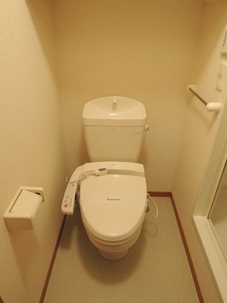 Room image 12