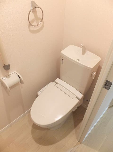 Room image 11
