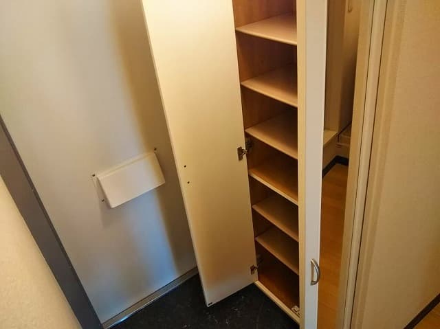 Room image 13
