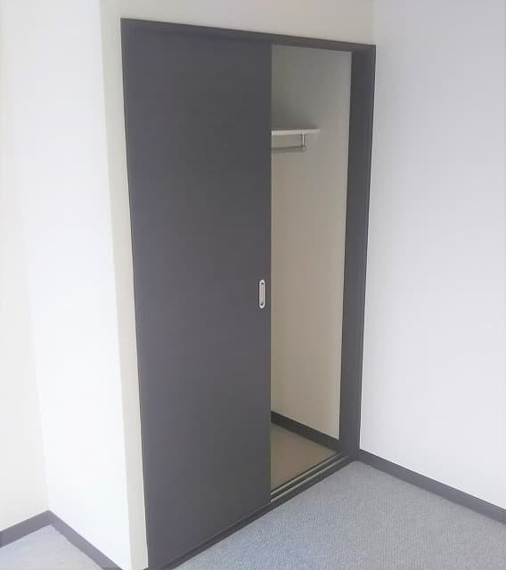 Room image 12