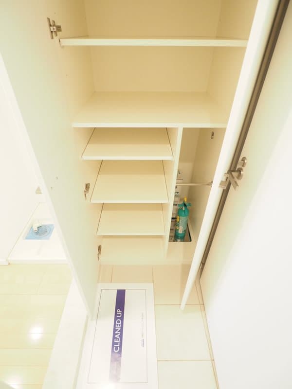 Room image 11