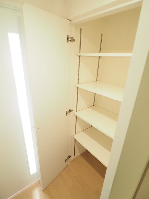 Room image 13