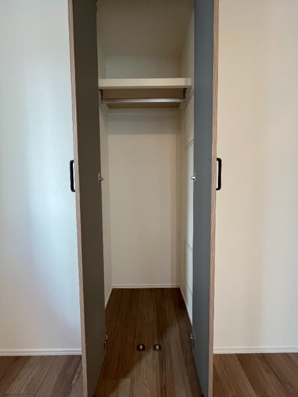 Room image 13