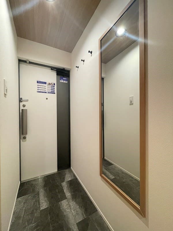 Room image 14