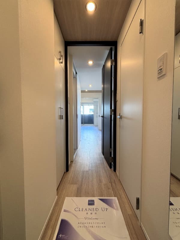 Room image 13
