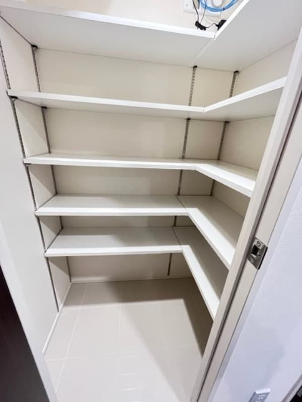 Room image 15