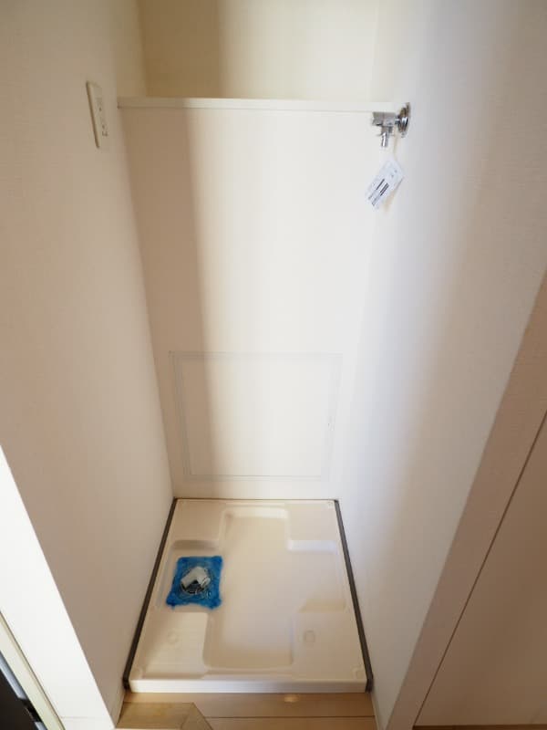 Room image 9