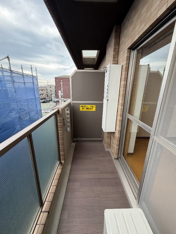 Room image 11