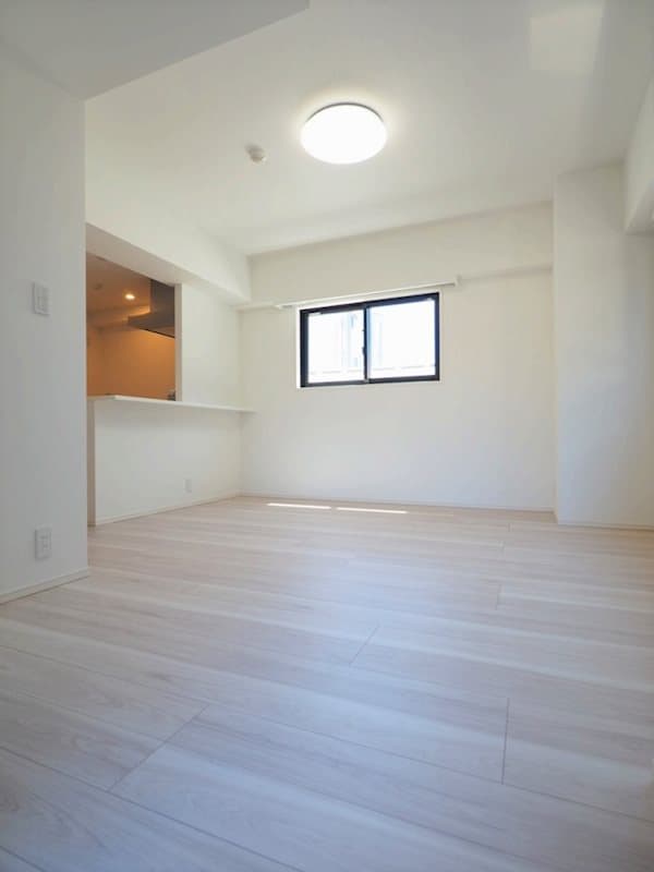 Room image 14
