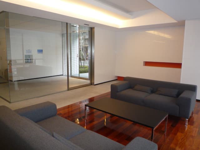 Room image 9