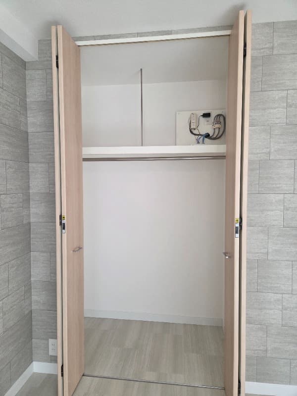 Room image 13