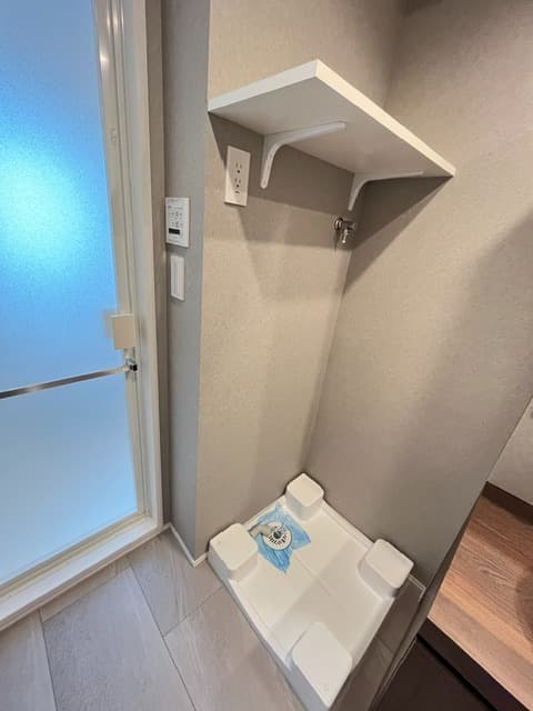 Room image 11