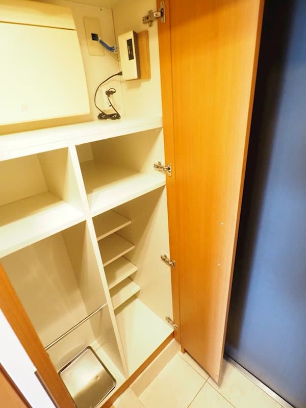 Room image 10