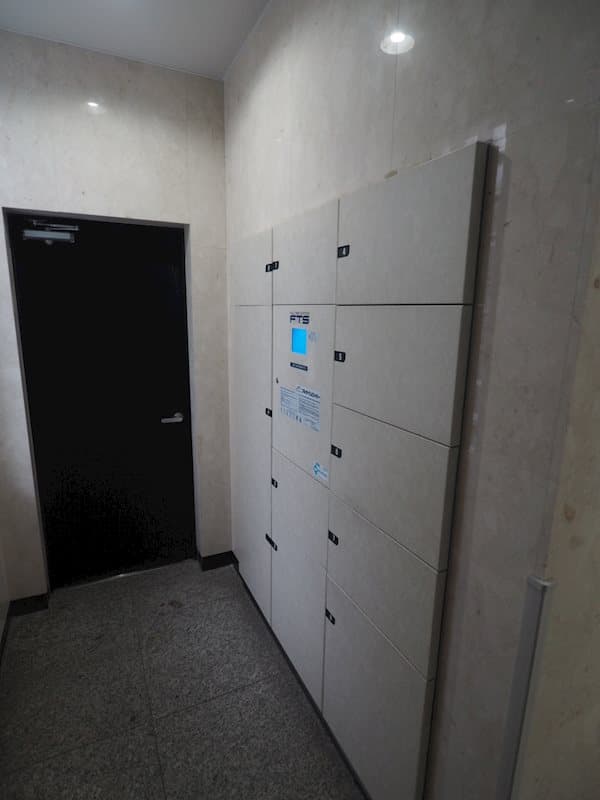 Room image 15