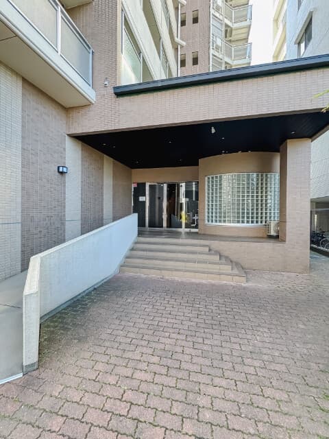 Room image 14