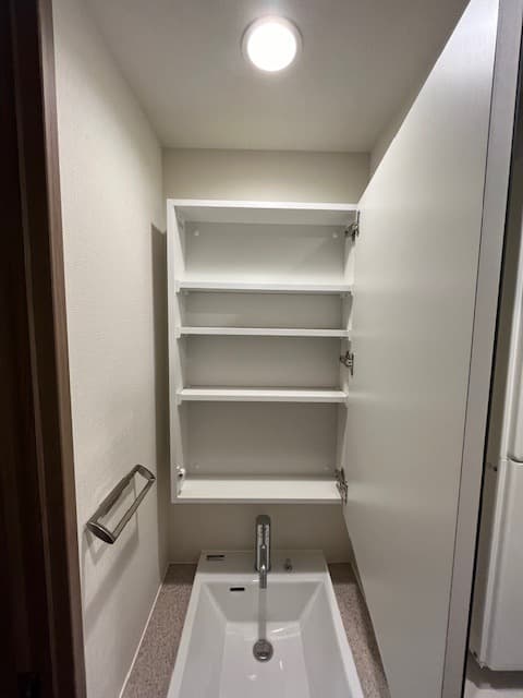 Room image 11