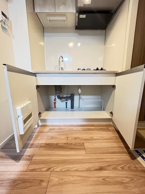 Room image 13