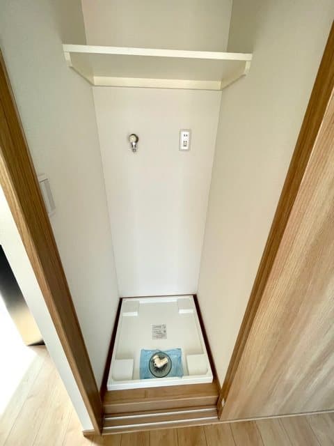 Room image 10
