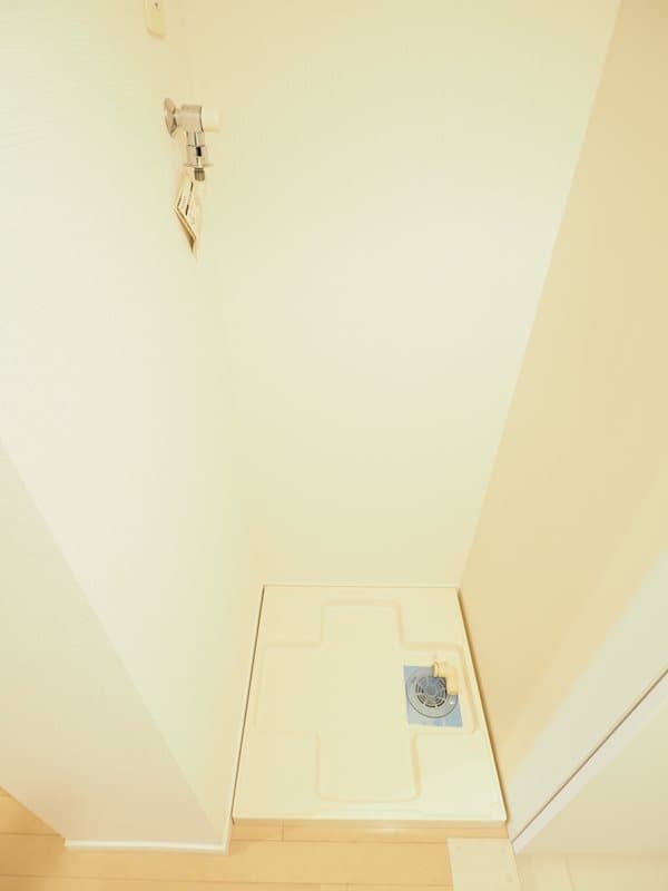 Room image 12