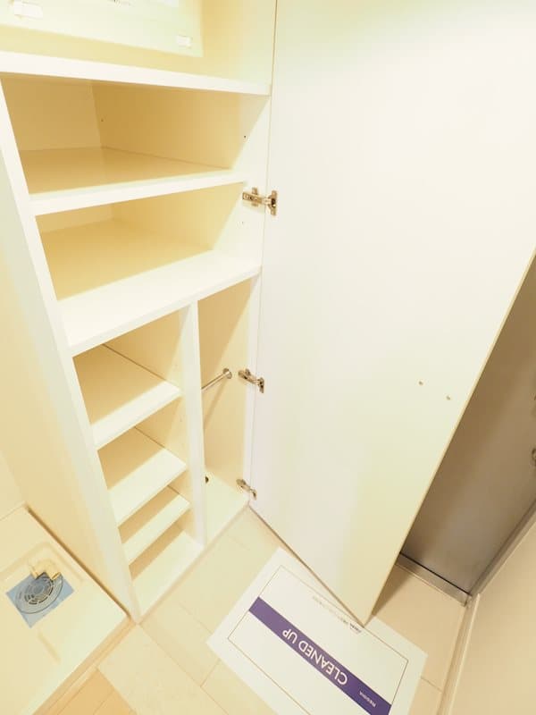 Room image 13