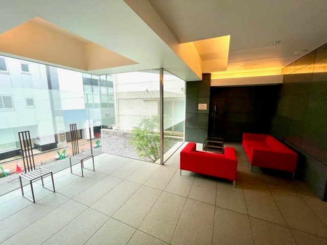 Room image 8