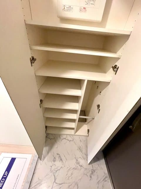 Room image 9