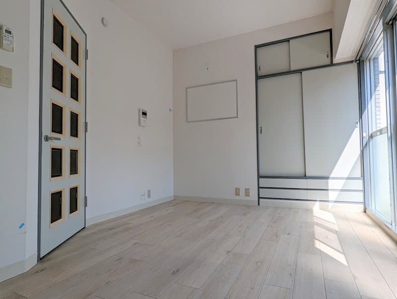 Room image 10