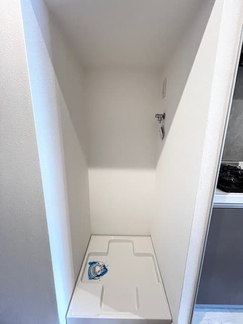 Room image 11