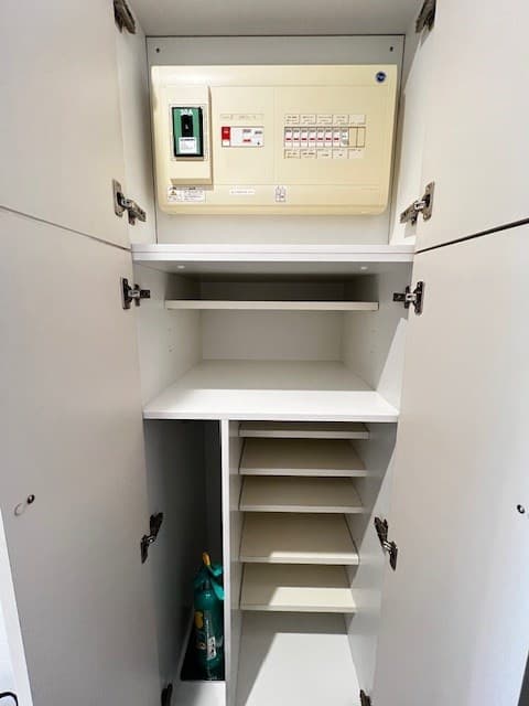 Room image 13