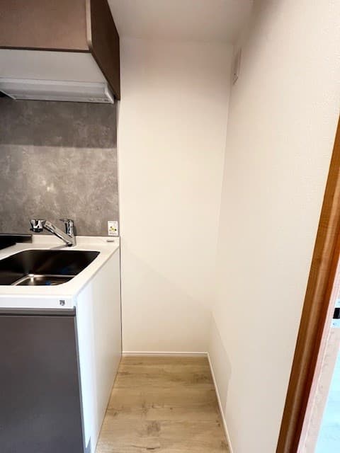 Room image 15
