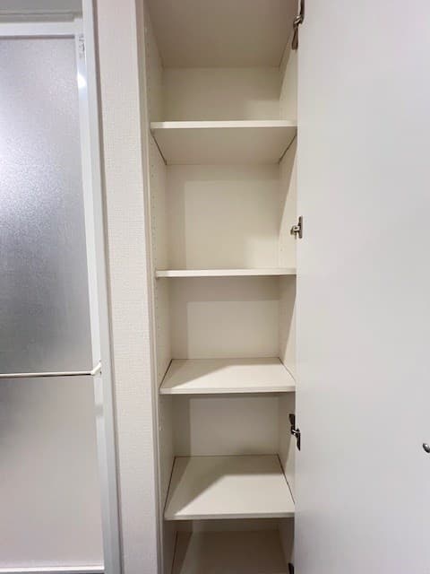 Room image 12
