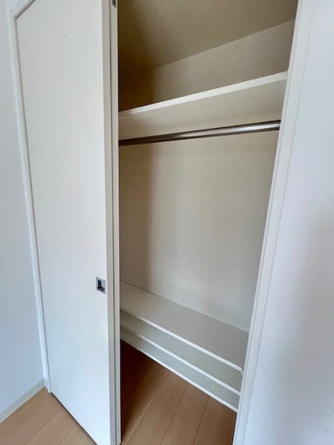 Room image 14