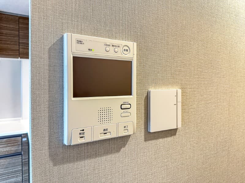 Room image 13