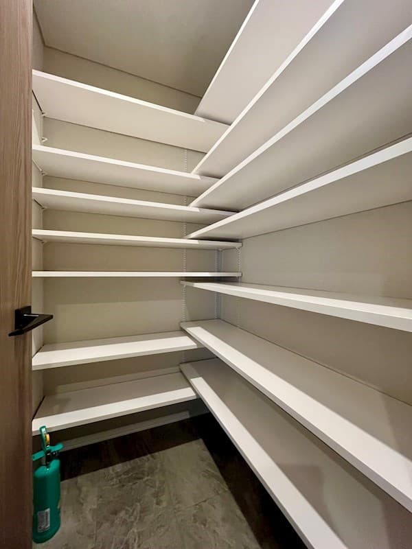 Room image 13