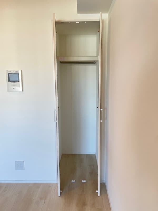 Room image 12