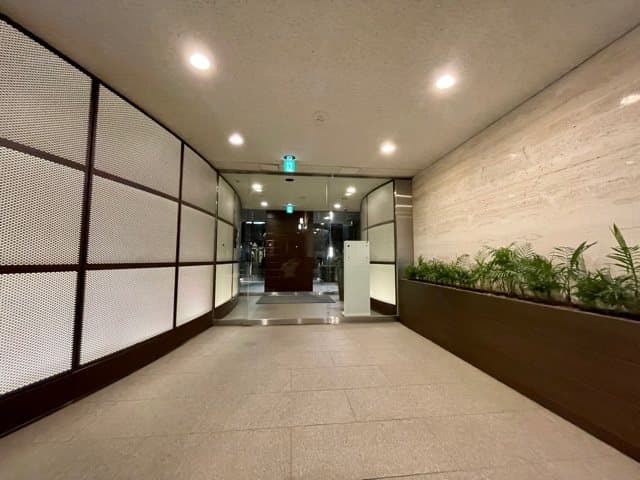 Room image 14