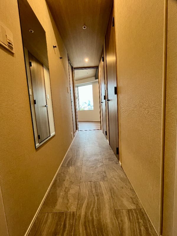 Room image 13