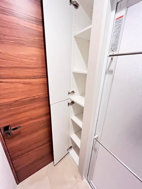 Room image 14