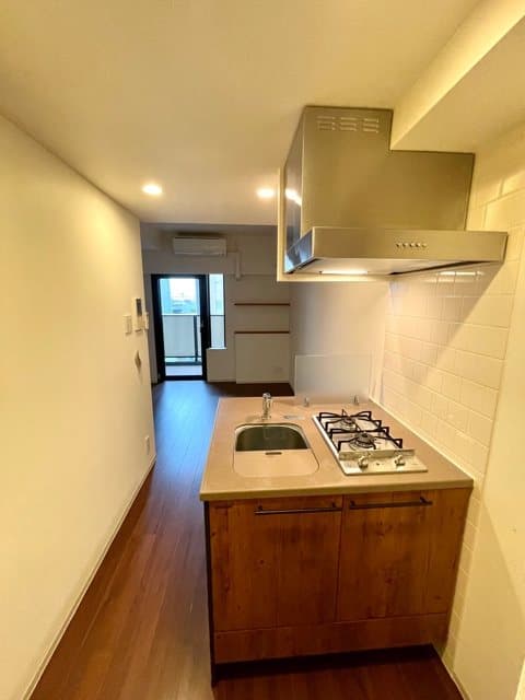 Room image 10