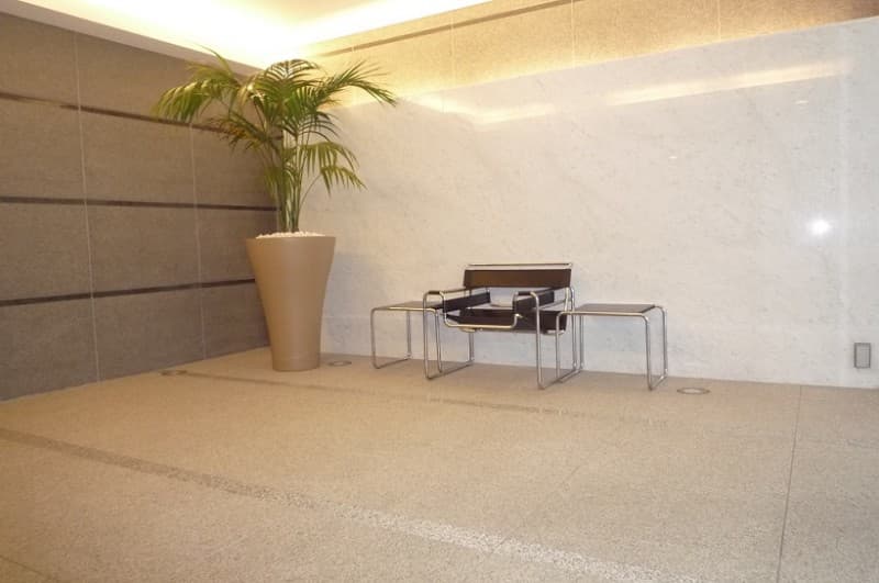 Room image 13