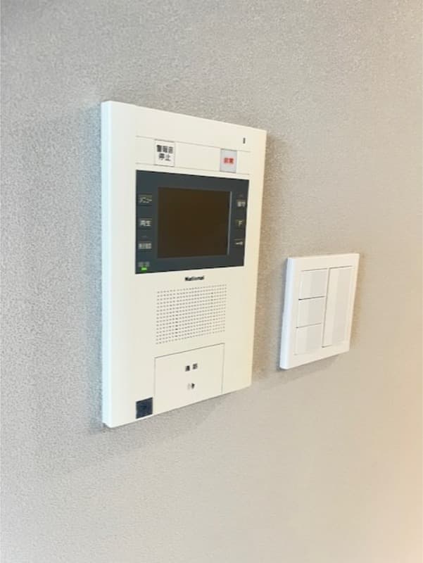Room image 13