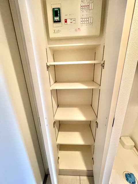 Room image 11