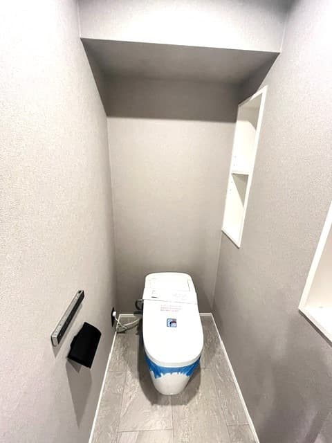 Room image 9