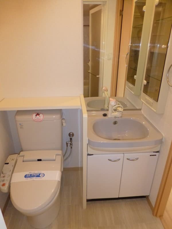 Room image 9